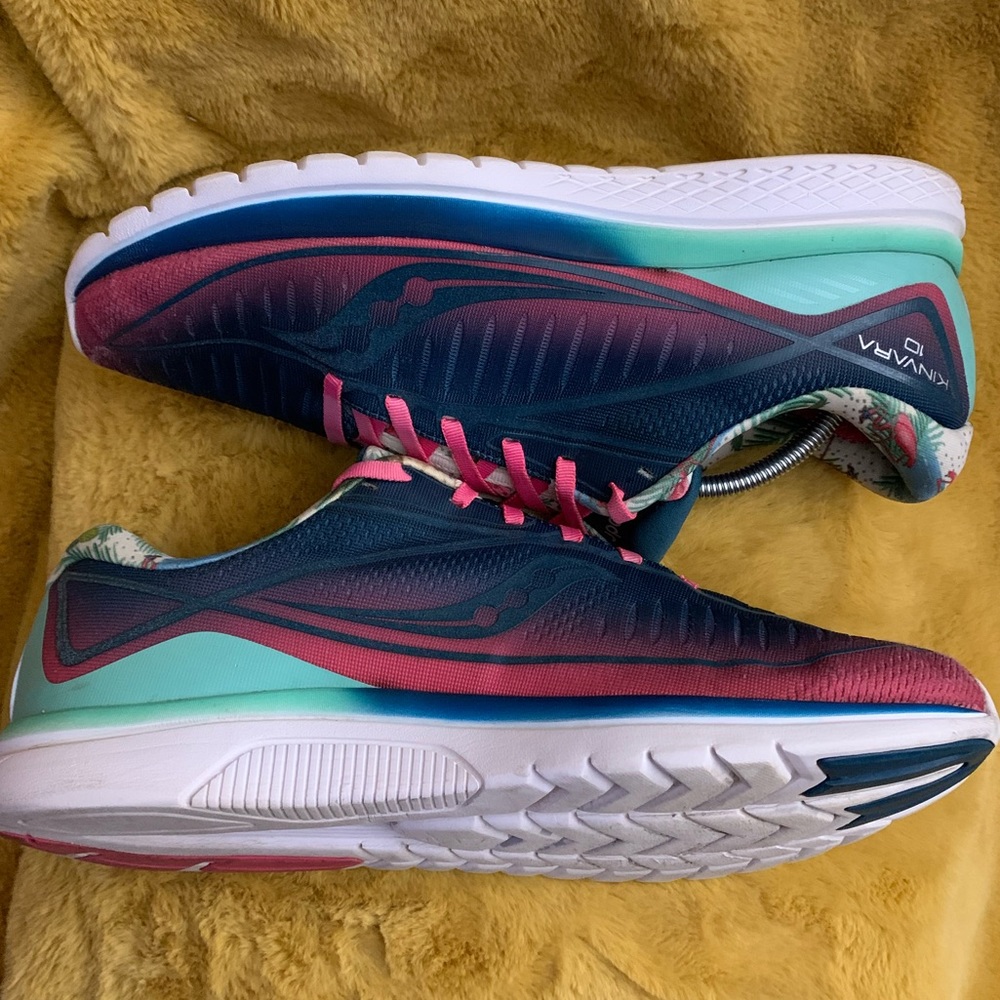 Saucony Goodr Kinvara 10 Flamingo Shoes Size 11.5 - Picture 8 of 11